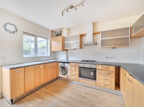 Quarles Park Road, Romford, RM6