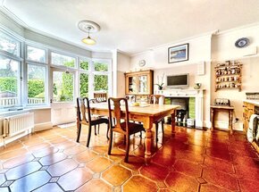 Chester Road, Dorset, BH13