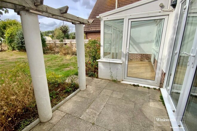 Island View Avenue, Dorset, BH23