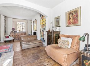 Cleaver Square, Kennington, SE11