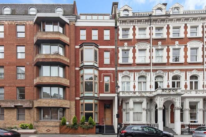 Emperors Gate, South Kensington, SW7