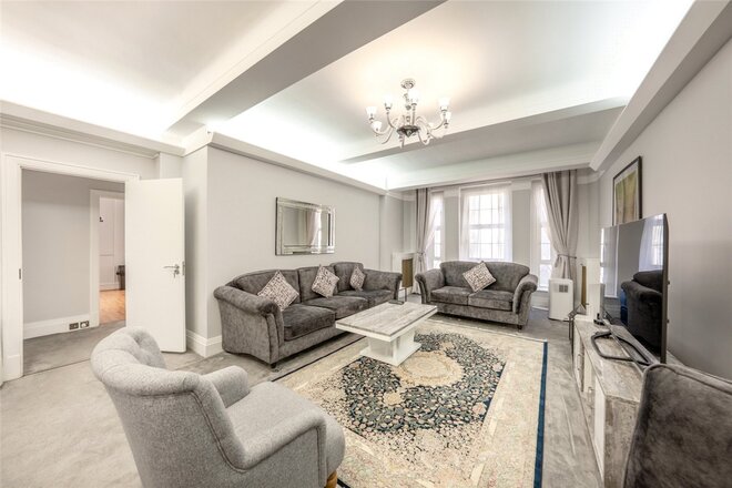Berkeley Court, Baker Street, NW1