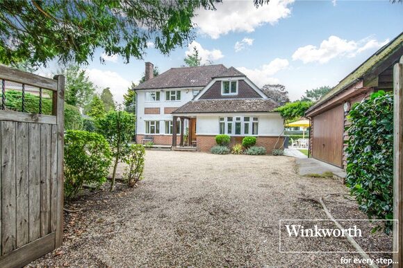 Carroll Avenue, Dorset, BH22
