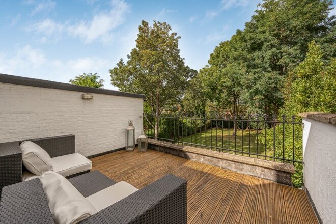 Castelnau, London, SW13
