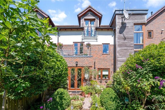 Court Road, Winchester, SO23