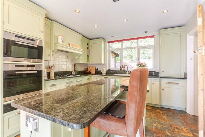 Priory Road, Warwickshire, CV34