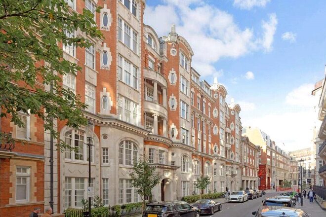 Basil Street, London, SW3