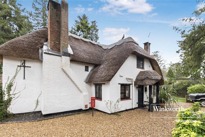 Wimborne Road East, Dorset, BH22