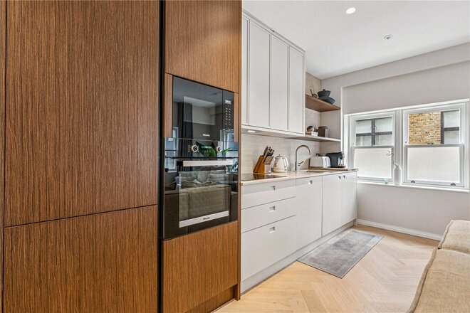 Stukeley Street, London, WC2B