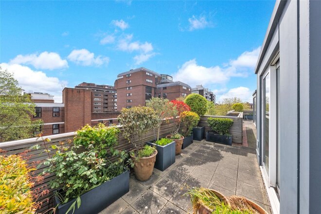 St Edmunds Terrace, London, NW8