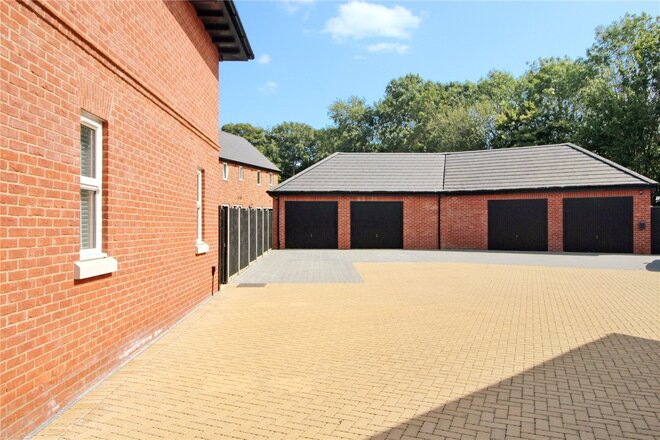 Philpott Close, Norwich, NR8