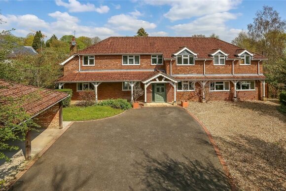 Dean Lane, Hampshire, SO22