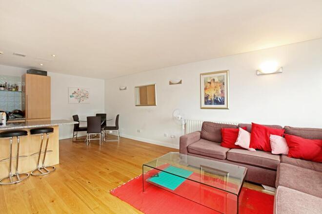 Britton Street, London, EC1M