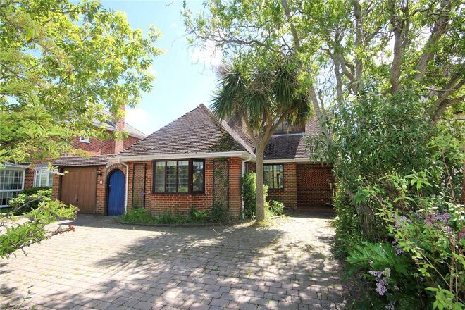 Hynesbury Road, Christchurch, BH23