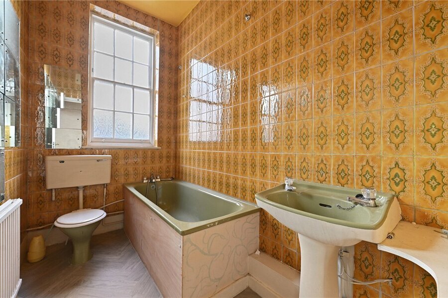 First Floor Bathroom