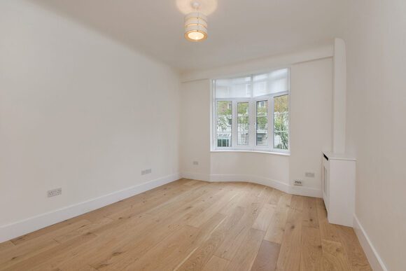 Grove End Gardens, St John's Wood, NW8