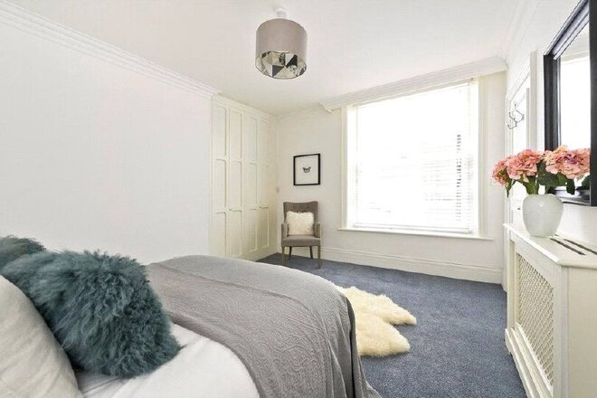 Rutland Gardens, London, SW7