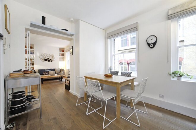 Albemarle Way, London, EC1V