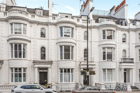 Gloucester Terrace, London, W2