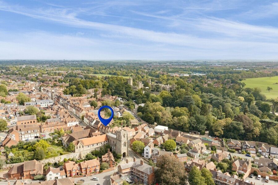 House To Warwick