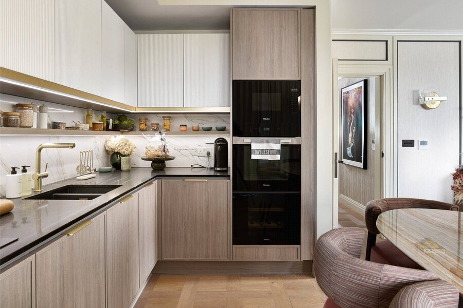 Showroom Kitchen
