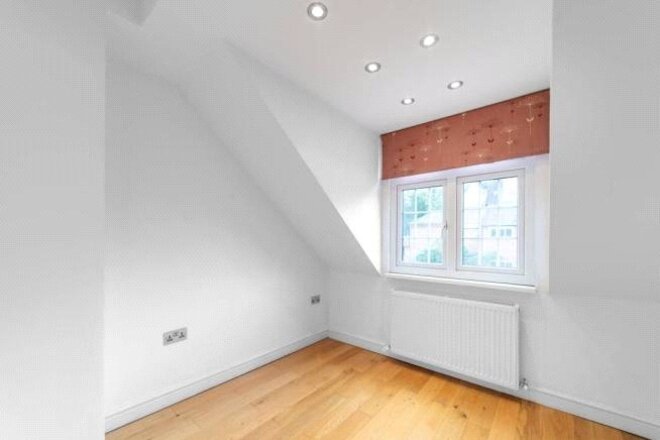 Redington Gardens, London, NW3