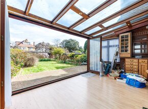 Sispara Gardens, London, SW18