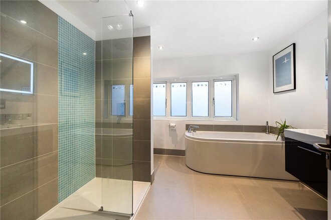 Chilbolton Avenue, Hampshire, SO22