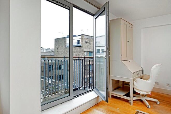 Hatton Garden, Clerkenwell, EC1N