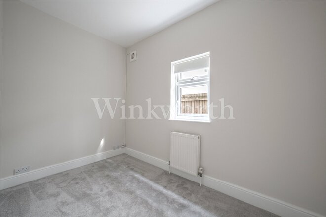 Templars Avenue, London, NW11