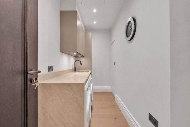 Abbey Lodge, Regent's Park, NW8