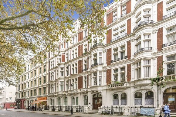 Great Russell Mansions, London, WC1B