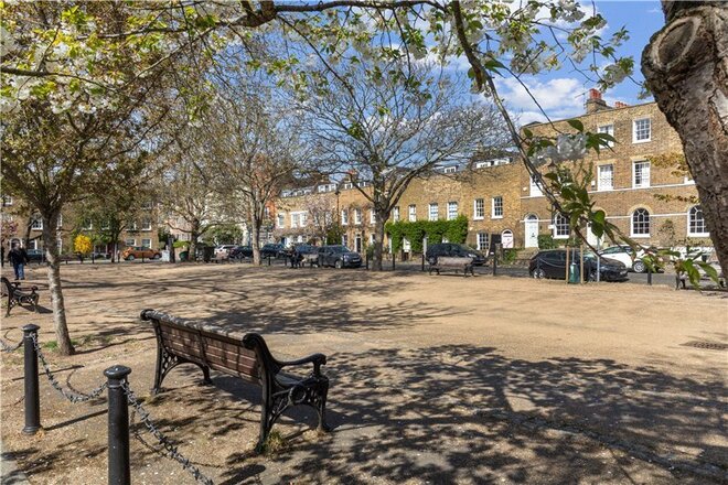 Cleaver Square, Kennington, SE11