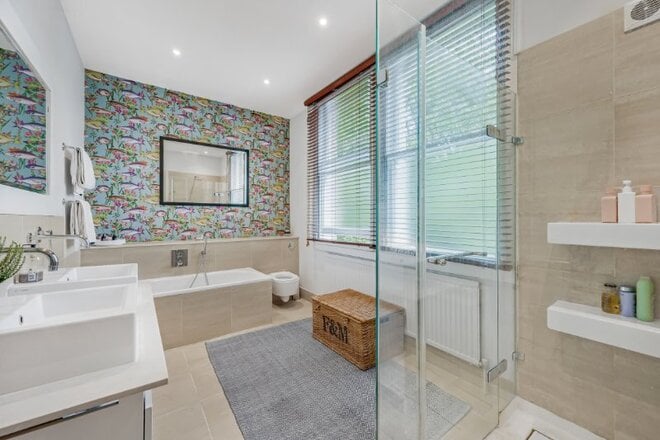 Castelnau, London, SW13