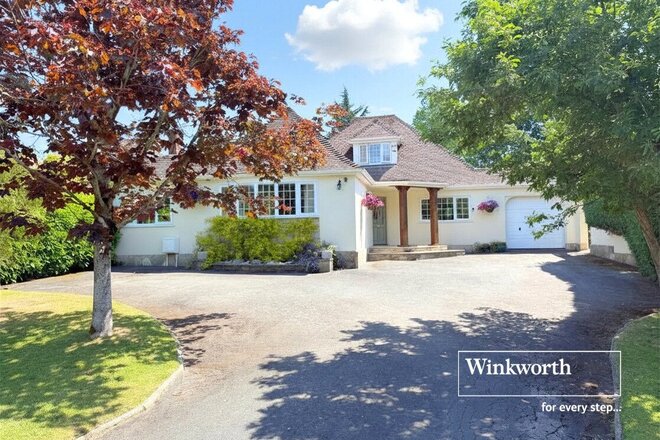 Crescent Walk, Ferndown, BH22