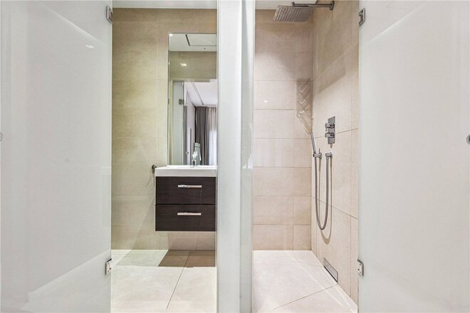 Stukeley Street, WC2B