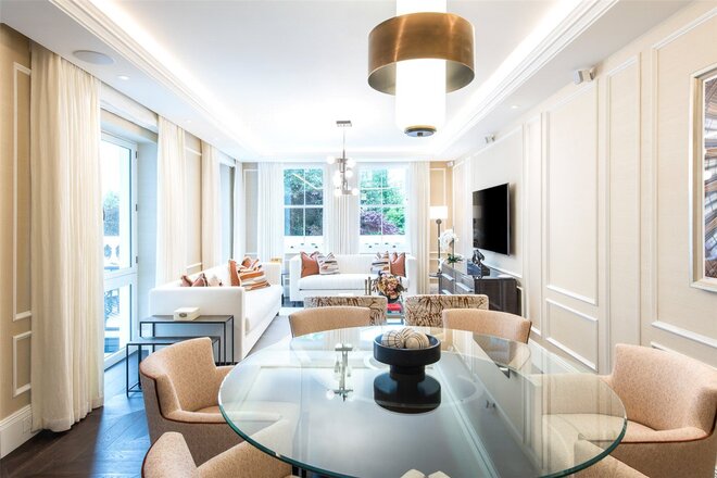 Prince Of Wales Terrace, Kensington, W8