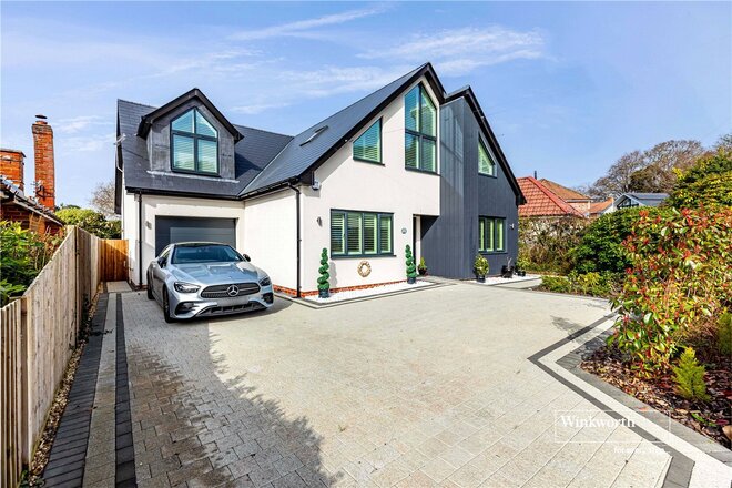East Cliff Way, Christchurch, BH23