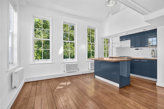 Kingsway Place, London, EC1R