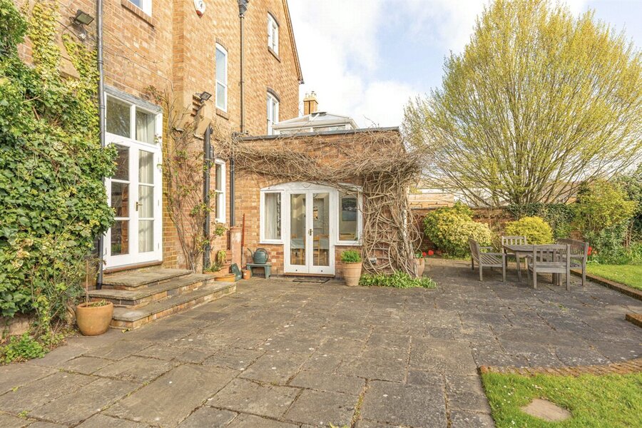 {patio To Kitchen