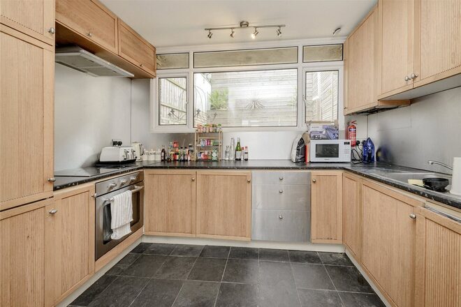 Ruston Mews, London, W11