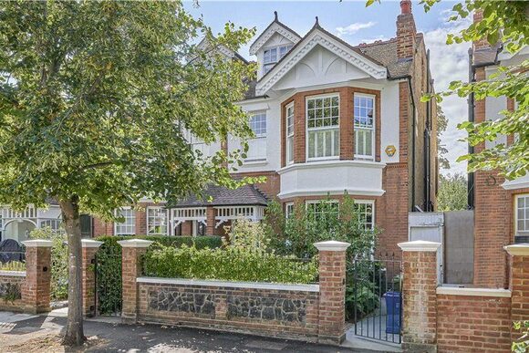 Melville Road, London, SW13
