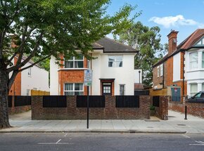St. Quintin Avenue, London, W10