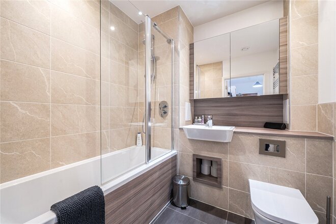Bight Court, London, E3