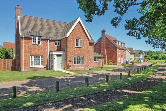 Tench Close, Norwich, NR14