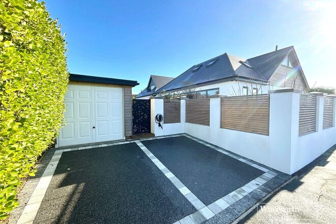 Sheldrake Road, Christchurch, BH23