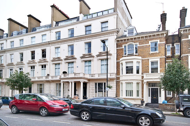 Warrington Crescent, London, W9
