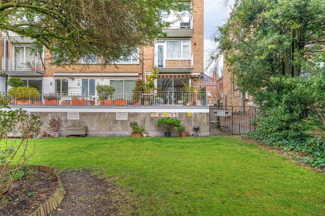 Lambolle Road, NW3