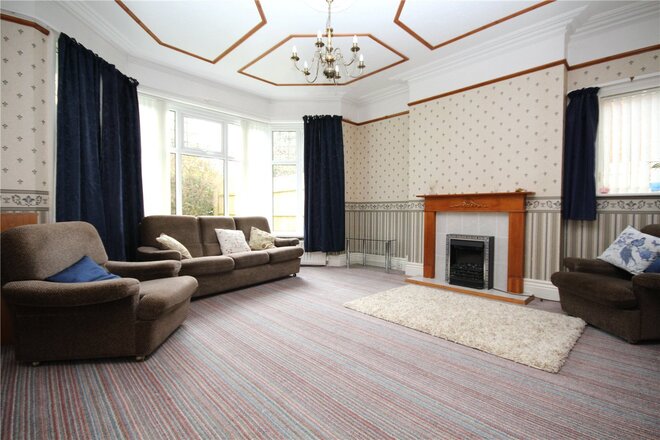 Forest Road, Poole, BH13
