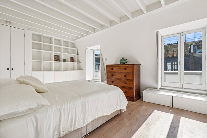 St. Lukes Mews, London, W11